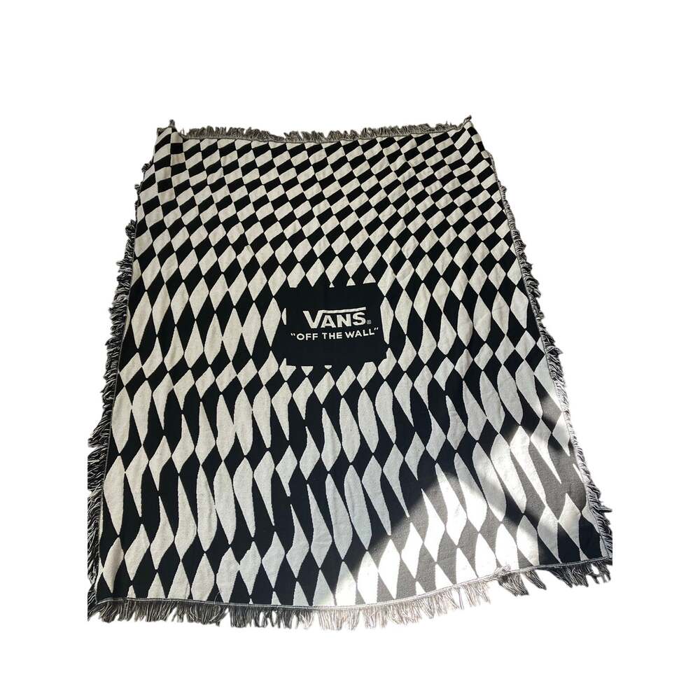 Vans off the Wall Woven Throw Blanket Black White Checkered Diamond Tapestry